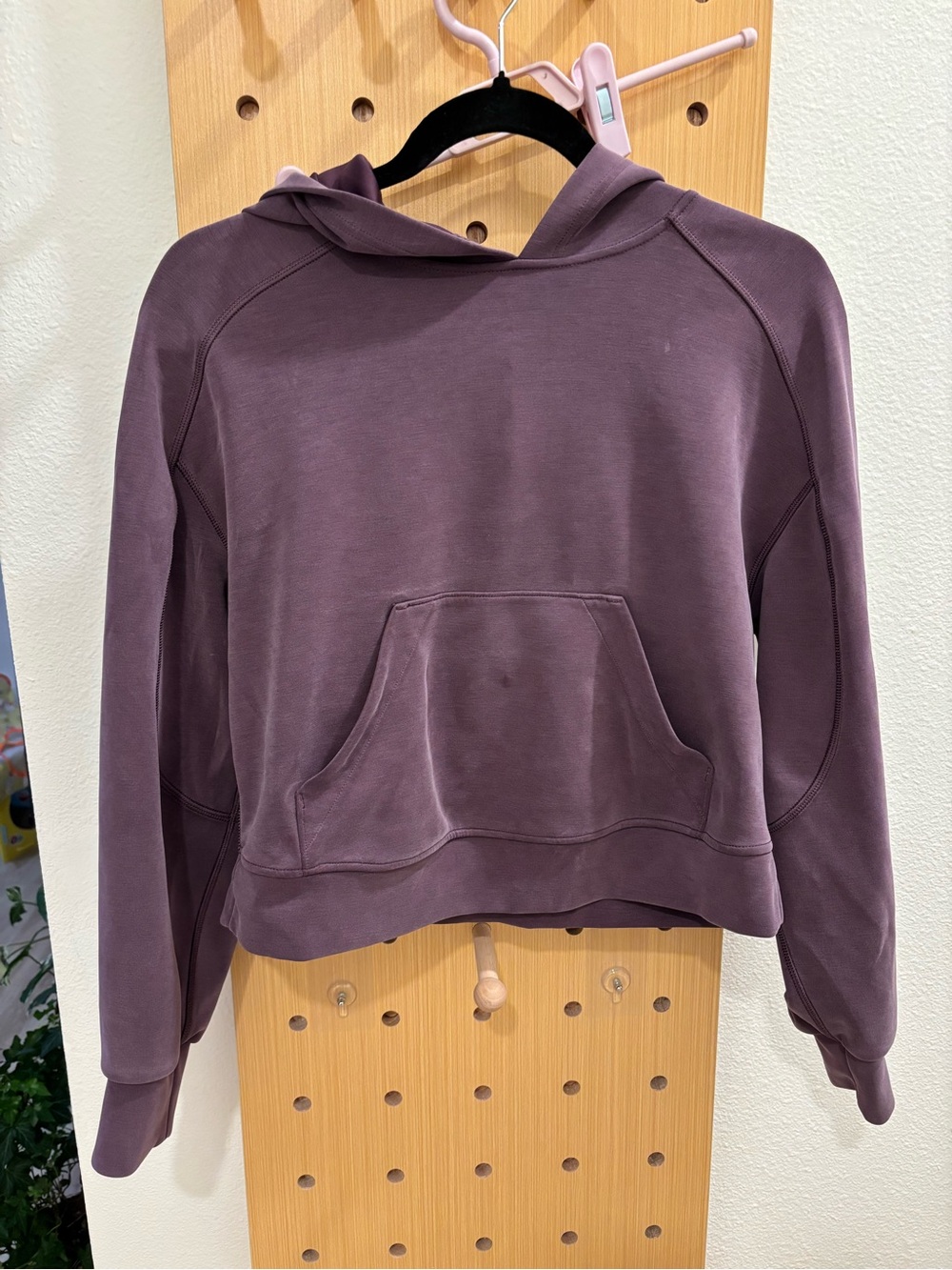lululemon softstream cropped hoodie